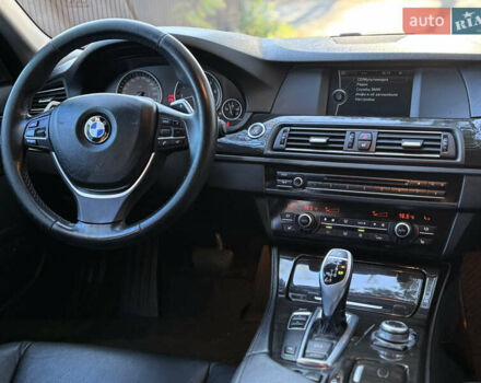 Серый БМВ 5 Серия, объемом двигателя 2.5 л и пробегом 128 тыс. км за 12900 $, фото 18 на Automoto.ua