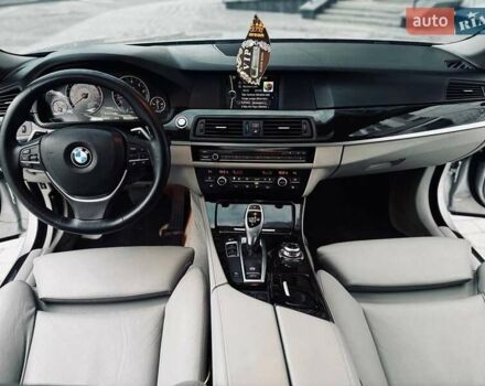 Сірий БМВ 5 Серія, об'ємом двигуна 3 л та пробігом 150 тис. км за 15500 $, фото 11 на Automoto.ua