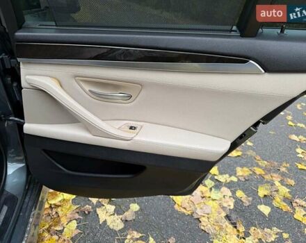 Серый БМВ 5 Серия, объемом двигателя 3 л и пробегом 275 тыс. км за 13490 $, фото 18 на Automoto.ua