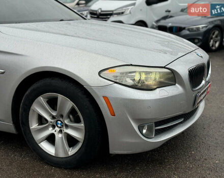 Серый БМВ 5 Серия, объемом двигателя 2 л и пробегом 310 тыс. км за 12390 $, фото 3 на Automoto.ua