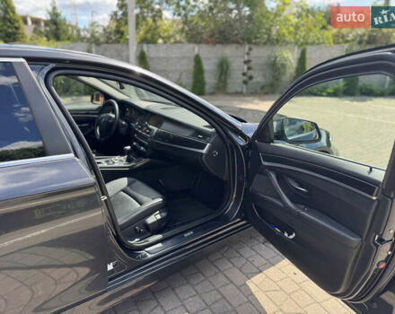 Сірий БМВ 5 Серія, об'ємом двигуна 2 л та пробігом 280 тис. км за 11700 $, фото 37 на Automoto.ua