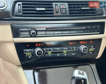 Серый БМВ 5 Серия, объемом двигателя 3 л и пробегом 270 тыс. км за 11700 $, фото 32 на Automoto.ua