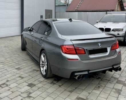Серый БМВ 5 Серия, объемом двигателя 3 л и пробегом 307 тыс. км за 18500 $, фото 9 на Automoto.ua
