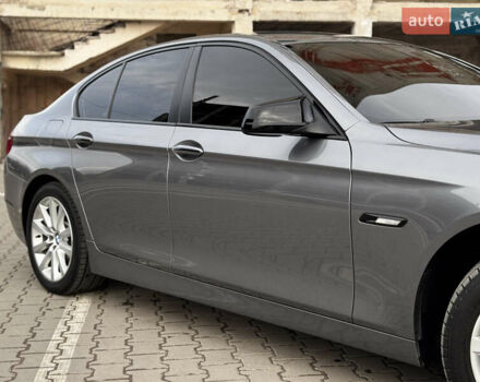 Серый БМВ 5 Серия, объемом двигателя 2 л и пробегом 260 тыс. км за 15450 $, фото 22 на Automoto.ua