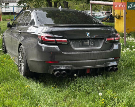 Серый БМВ 5 Серия, объемом двигателя 3 л и пробегом 272 тыс. км за 17000 $, фото 72 на Automoto.ua