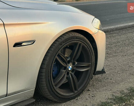 Серый БМВ 5 Серия, объемом двигателя 3 л и пробегом 340 тыс. км за 18000 $, фото 14 на Automoto.ua