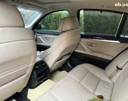 Сірий БМВ 5 Серія, об'ємом двигуна 3 л та пробігом 275 тис. км за 13490 $, фото 16 на Automoto.ua