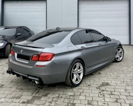 Серый БМВ 5 Серия, объемом двигателя 3 л и пробегом 307 тыс. км за 18500 $, фото 8 на Automoto.ua