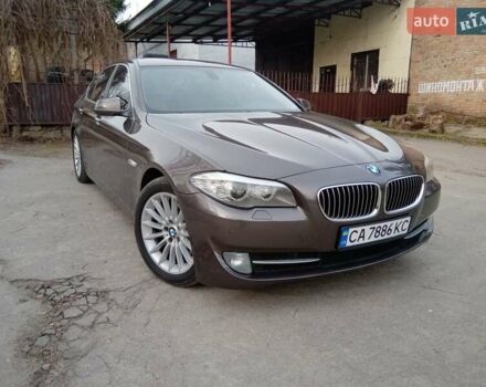 Серый БМВ 5 Серия, объемом двигателя 3 л и пробегом 200 тыс. км за 14800 $, фото 1 на Automoto.ua