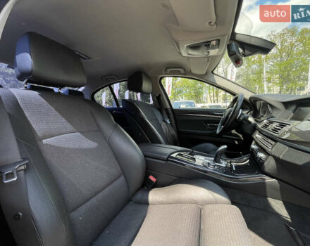 Серый БМВ 5 Серия, объемом двигателя 0 л и пробегом 180 тыс. км за 15000 $, фото 29 на Automoto.ua