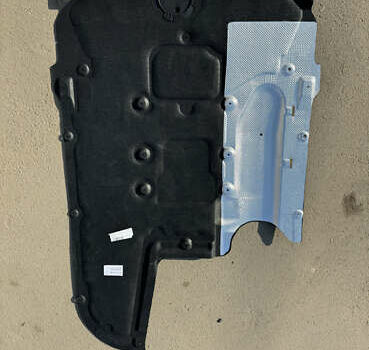 Серый БМВ 5 Серия, объемом двигателя 2 л и пробегом 260 тыс. км за 15450 $, фото 132 на Automoto.ua