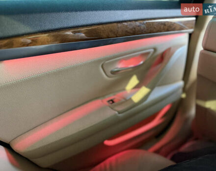 Серый БМВ 5 Серия, объемом двигателя 3 л и пробегом 223 тыс. км за 13000 $, фото 20 на Automoto.ua