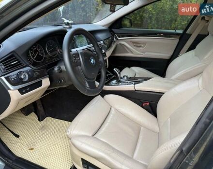 Серый БМВ 5 Серия, объемом двигателя 3 л и пробегом 275 тыс. км за 13490 $, фото 12 на Automoto.ua
