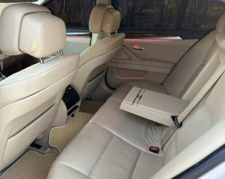 Серый БМВ 5 Серия, объемом двигателя 3 л и пробегом 223 тыс. км за 13000 $, фото 21 на Automoto.ua