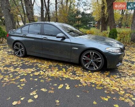 Серый БМВ 5 Серия, объемом двигателя 3 л и пробегом 275 тыс. км за 13490 $, фото 1 на Automoto.ua
