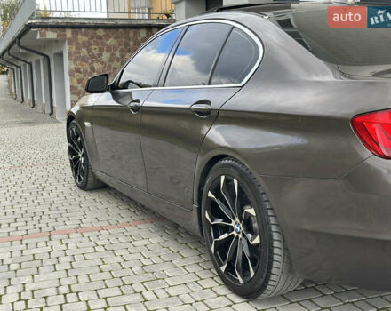 Серый БМВ 5 Серия, объемом двигателя 3 л и пробегом 270 тыс. км за 11700 $, фото 18 на Automoto.ua