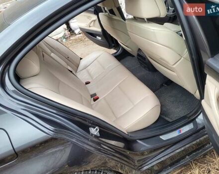 Серый БМВ 5 Серия, объемом двигателя 3 л и пробегом 272 тыс. км за 17000 $, фото 37 на Automoto.ua