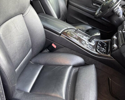 Серый БМВ 5 Серия, объемом двигателя 3 л и пробегом 147 тыс. км за 14399 $, фото 5 на Automoto.ua