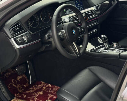 Серый БМВ 5 Серия, объемом двигателя 2 л и пробегом 260 тыс. км за 15450 $, фото 54 на Automoto.ua