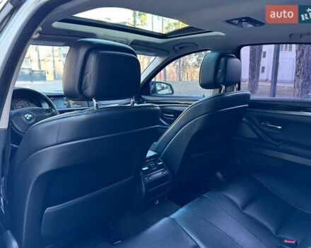 Серый БМВ 5 Серия, объемом двигателя 3 л и пробегом 260 тыс. км за 13400 $, фото 17 на Automoto.ua