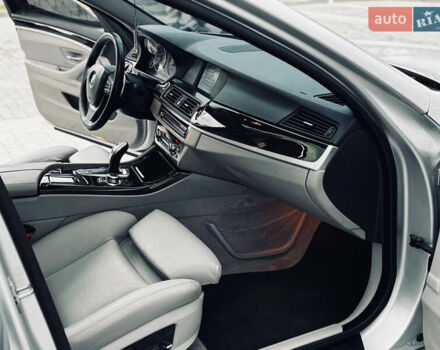 Серый БМВ 5 Серия, объемом двигателя 3 л и пробегом 150 тыс. км за 11999 $, фото 21 на Automoto.ua