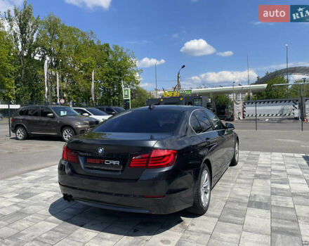 Серый БМВ 5 Серия, объемом двигателя 0 л и пробегом 180 тыс. км за 15000 $, фото 10 на Automoto.ua
