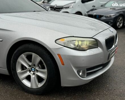 Серый БМВ 5 Серия, объемом двигателя 2 л и пробегом 310 тыс. км за 12340 $, фото 3 на Automoto.ua