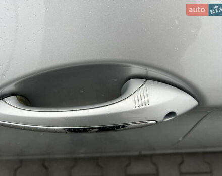 Серый БМВ 5 Серия, объемом двигателя 2 л и пробегом 285 тыс. км за 12300 $, фото 18 на Automoto.ua