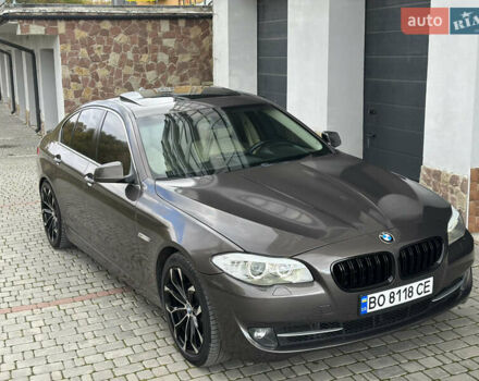 Серый БМВ 5 Серия, объемом двигателя 3 л и пробегом 270 тыс. км за 11700 $, фото 15 на Automoto.ua
