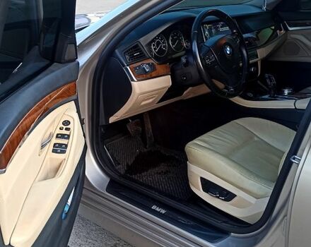 Серый БМВ 5 Серия, объемом двигателя 3 л и пробегом 244 тыс. км за 12200 $, фото 3 на Automoto.ua