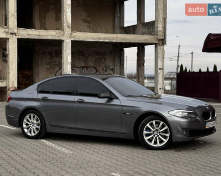Серый БМВ 5 Серия, объемом двигателя 2 л и пробегом 260 тыс. км за 15450 $, фото 18 на Automoto.ua