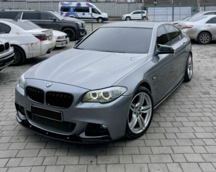 Серый БМВ 5 Серия, объемом двигателя 3 л и пробегом 307 тыс. км за 18500 $, фото 6 на Automoto.ua