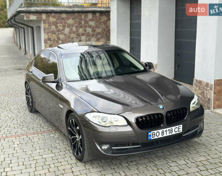 Серый БМВ 5 Серия, объемом двигателя 3 л и пробегом 270 тыс. км за 11700 $, фото 6 на Automoto.ua