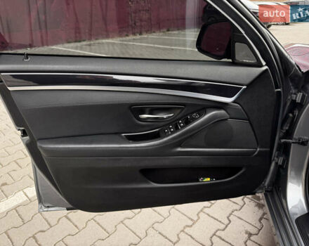 Серый БМВ 5 Серия, объемом двигателя 2 л и пробегом 260 тыс. км за 15450 $, фото 53 на Automoto.ua