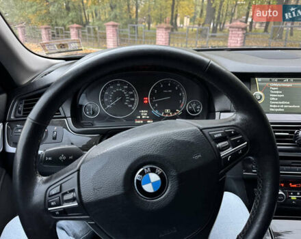 Сірий БМВ 5 Серія, об'ємом двигуна 2 л та пробігом 210 тис. км за 14000 $, фото 27 на Automoto.ua
