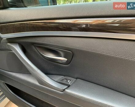 Серый БМВ 5 Серия, объемом двигателя 2 л и пробегом 178 тыс. км за 15300 $, фото 56 на Automoto.ua