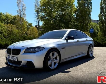 Серый БМВ 5 Серия, объемом двигателя 3 л и пробегом 262 тыс. км за 12999 $, фото 1 на Automoto.ua