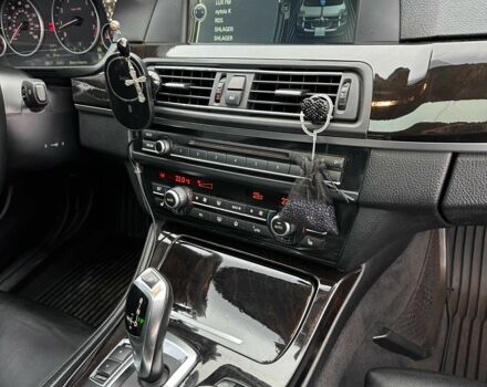Сірий БМВ 5 Серія, об'ємом двигуна 3 л та пробігом 250 тис. км за 12950 $, фото 9 на Automoto.ua