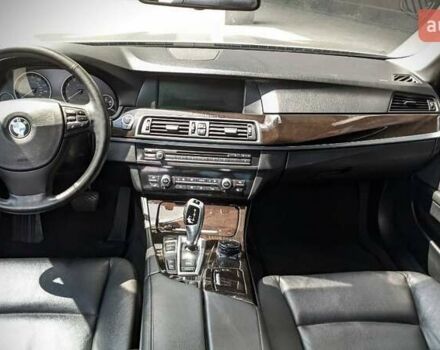 Серый БМВ 5 Серия, объемом двигателя 2 л и пробегом 213 тыс. км за 14400 $, фото 12 на Automoto.ua