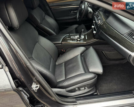 Серый БМВ 5 Серия, объемом двигателя 3 л и пробегом 108 тыс. км за 16900 $, фото 44 на Automoto.ua