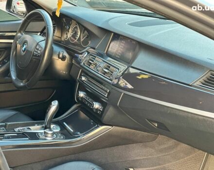 Сірий БМВ 5 Серія, об'ємом двигуна 2 л та пробігом 236 тис. км за 13440 $, фото 18 на Automoto.ua