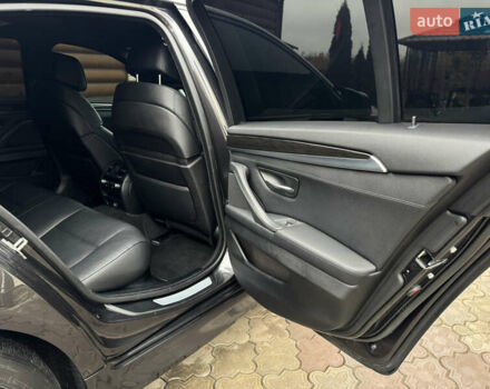 Серый БМВ 5 Серия, объемом двигателя 3 л и пробегом 108 тыс. км за 15999 $, фото 48 на Automoto.ua