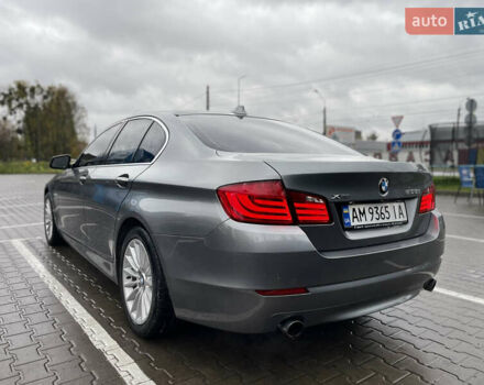 Серый БМВ 5 Серия, объемом двигателя 3 л и пробегом 262 тыс. км за 11999 $, фото 6 на Automoto.ua