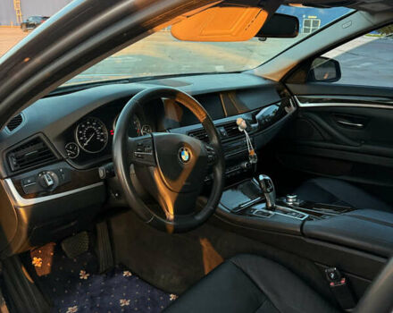 Серый БМВ 5 Серия, объемом двигателя 2 л и пробегом 196 тыс. км за 13000 $, фото 2 на Automoto.ua