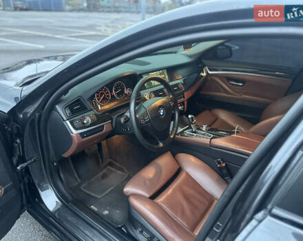 Серый БМВ 5 Серия, объемом двигателя 2.98 л и пробегом 270 тыс. км за 16500 $, фото 4 на Automoto.ua