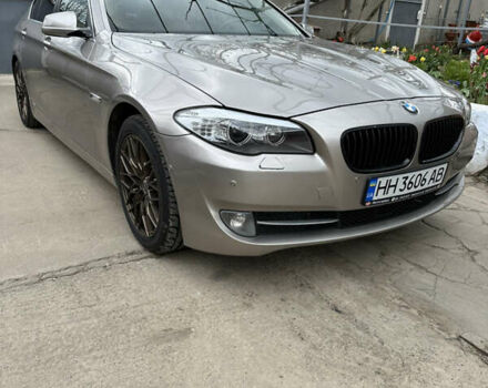 Сірий БМВ 5 Серія, об'ємом двигуна 2 л та пробігом 250 тис. км за 11800 $, фото 4 на Automoto.ua