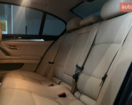 Сірий БМВ 5 Серія, об'ємом двигуна 2 л та пробігом 277 тис. км за 13699 $, фото 24 на Automoto.ua