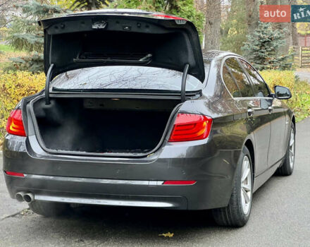 Сірий БМВ 5 Серія, об'ємом двигуна 2 л та пробігом 212 тис. км за 12800 $, фото 12 на Automoto.ua