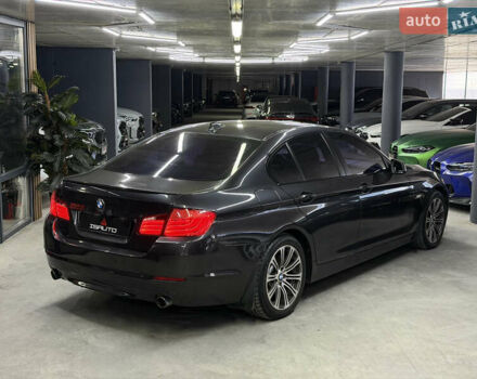 Серый БМВ 5 Серия, объемом двигателя 2.98 л и пробегом 218 тыс. км за 15900 $, фото 13 на Automoto.ua