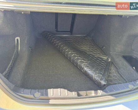 Серый БМВ 5 Серия, объемом двигателя 2 л и пробегом 195 тыс. км за 14000 $, фото 9 на Automoto.ua